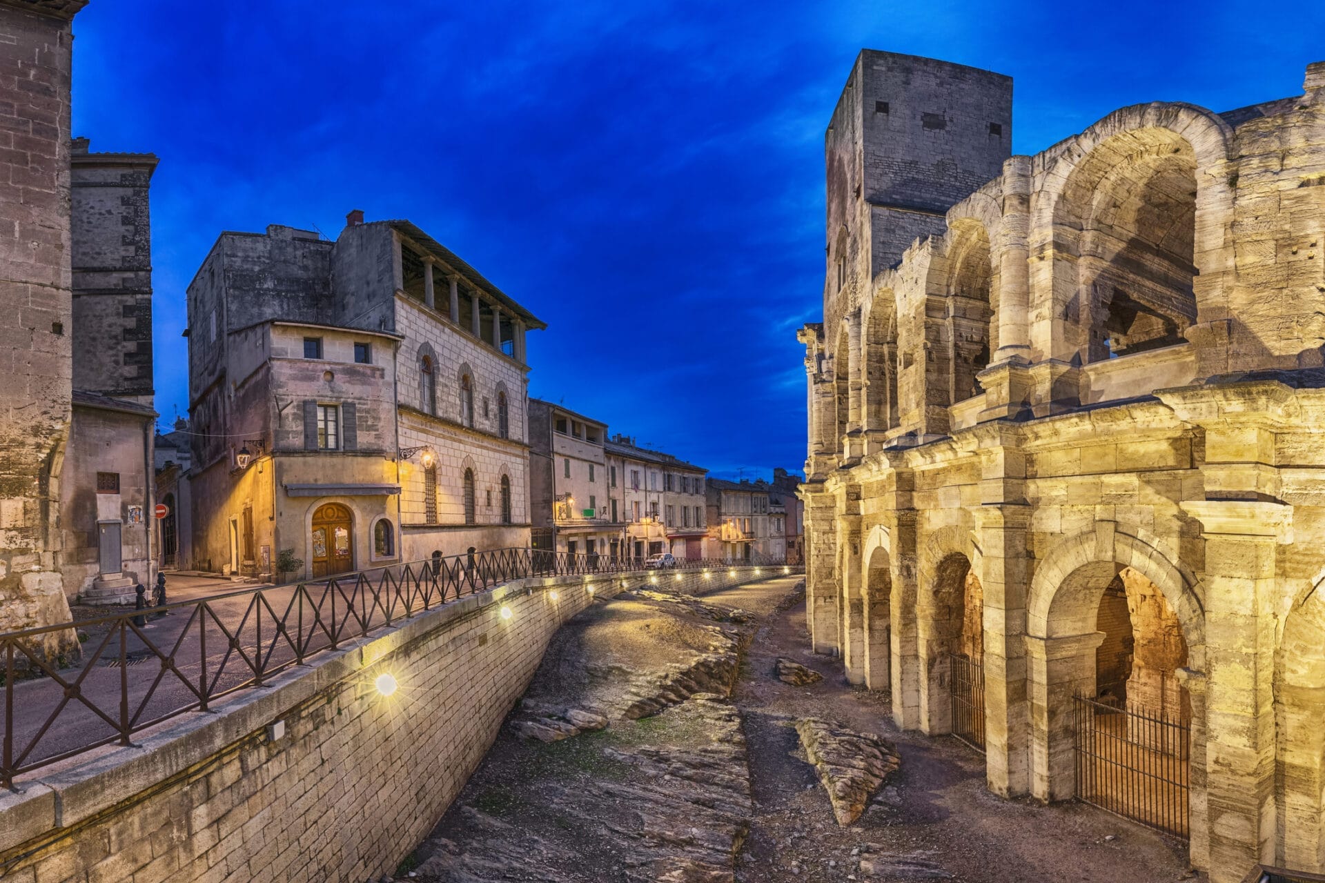 dreamstime_m_107192875 Roman Amphitheater in Arles, France